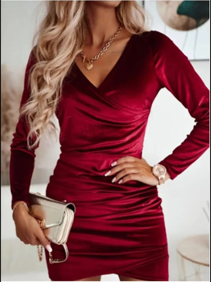 ✨ Velvet Bodycon Dress – Sleek &amp; Sophisticated ✨